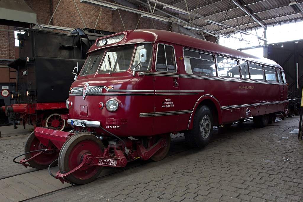 spoorweg spoorwegen hdr ns trein treinen locomotief verkeer transport openbaar vervoer spoor stoomlocomotief station